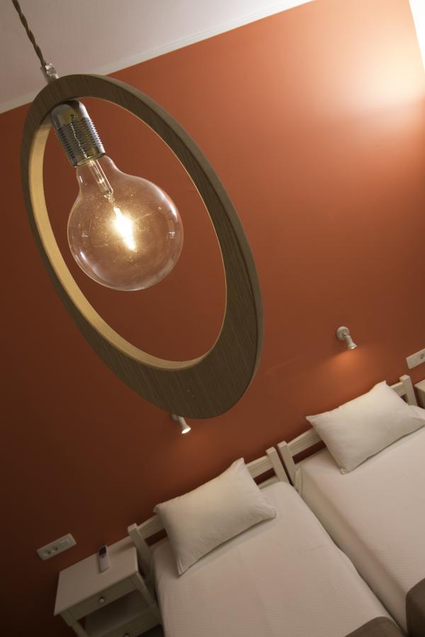 Niki Rooms Palaiochora Luaran gambar