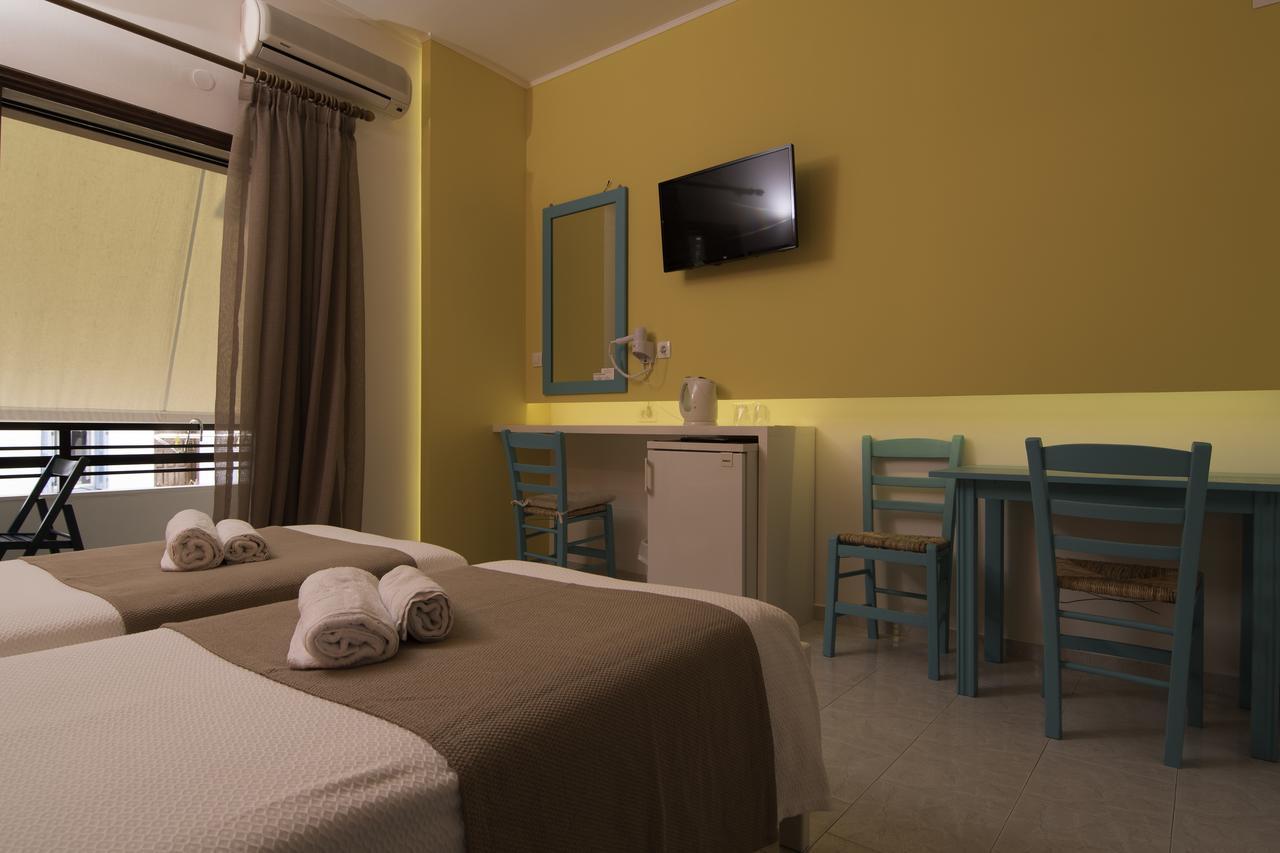 Niki Rooms Palaiochora Luaran gambar