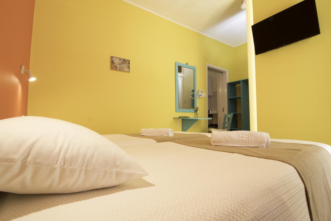 Niki Rooms Palaiochora Luaran gambar