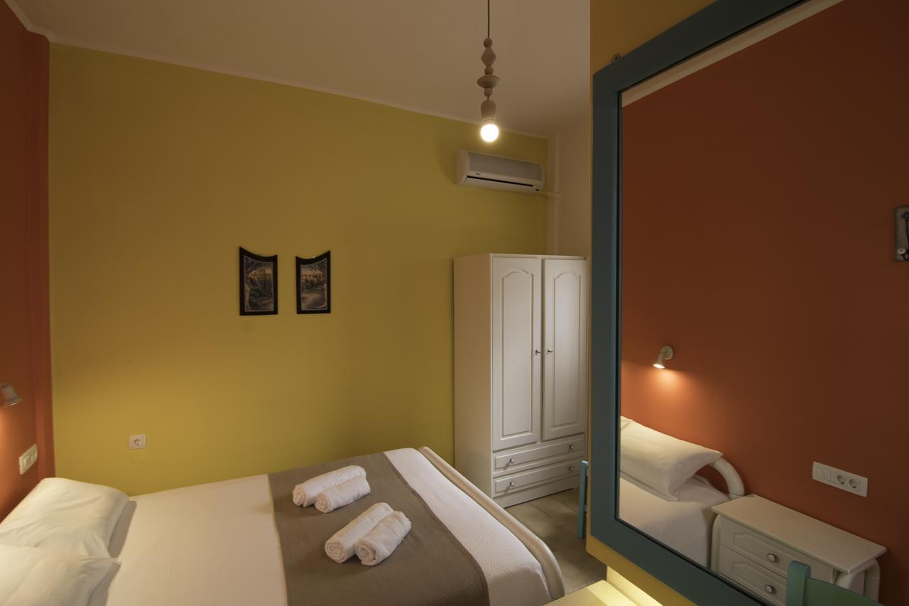 Niki Rooms Palaiochora Luaran gambar