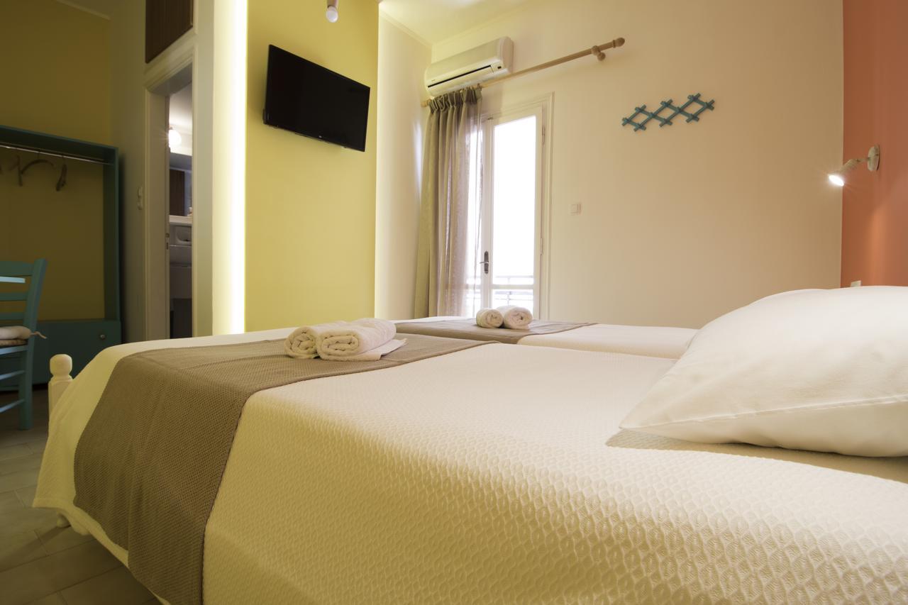 Niki Rooms Palaiochora Luaran gambar